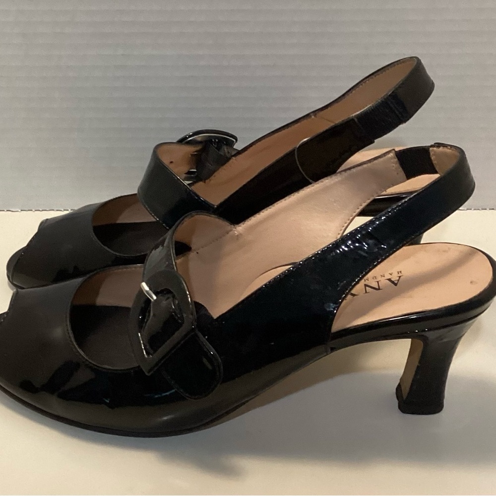 Anyi Lu Black Patent Leather sling back heels 38/7.5 Handmade In Italy